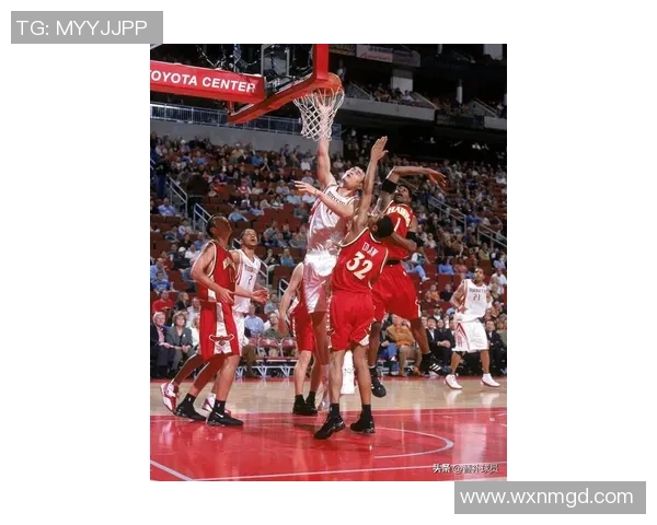 姚明带领火箭队逆袭湖人队成功晋级季后赛的精彩瞬间回顾